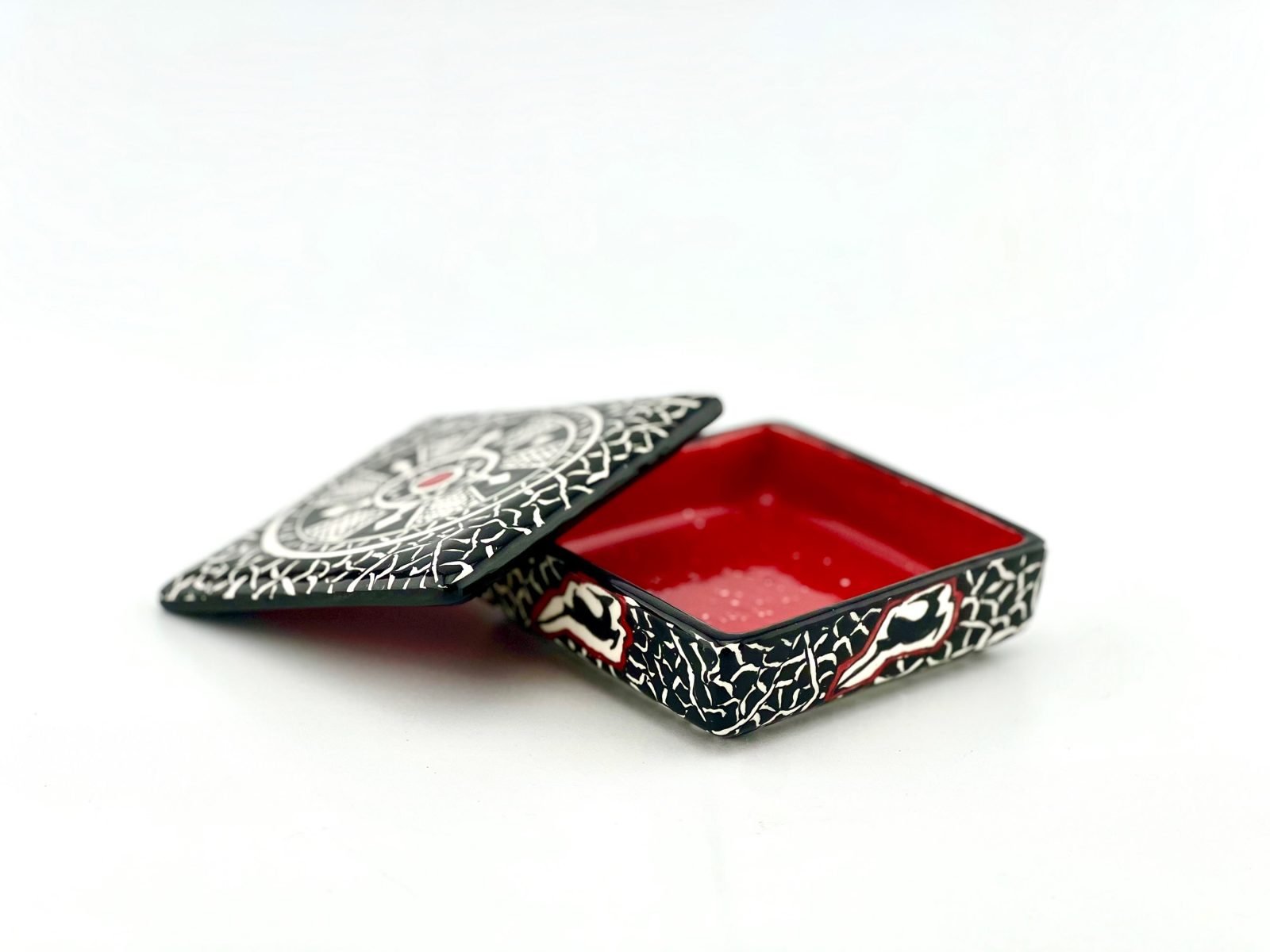 Jewelry box in historical design 3 - Image 6