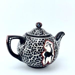 Tea pot